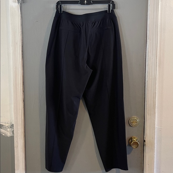 Athleta Vienna Slim Black Pants Size 8 - Picture 4 of 8